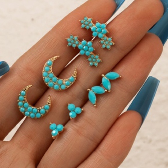 Jewelry - NWT – 4 Pack of Turquoise Stud Earrings